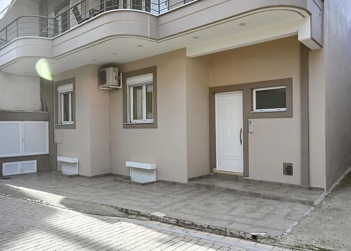 Dimitra House At By Greece Appartement *