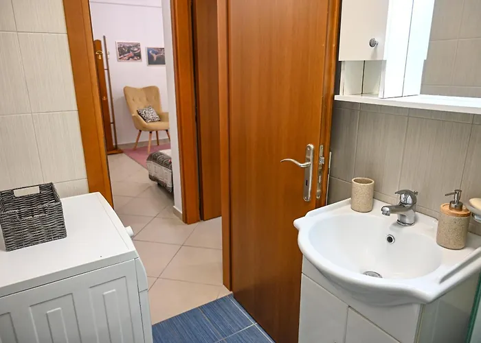 Dimitra House At By Greece *