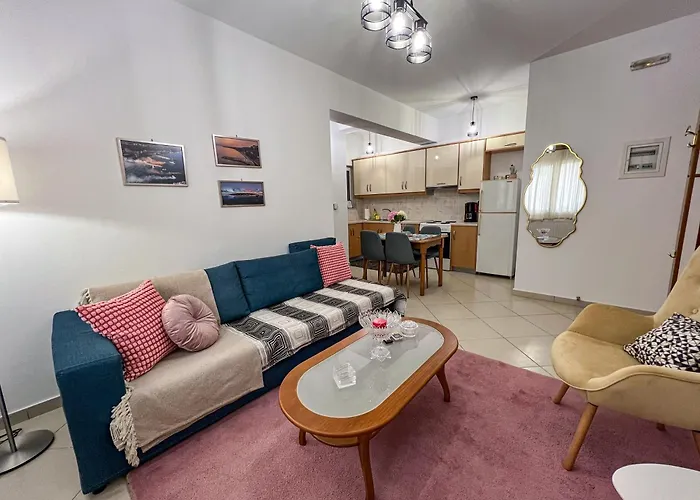 Apartamento Dimitra House At By Greece *